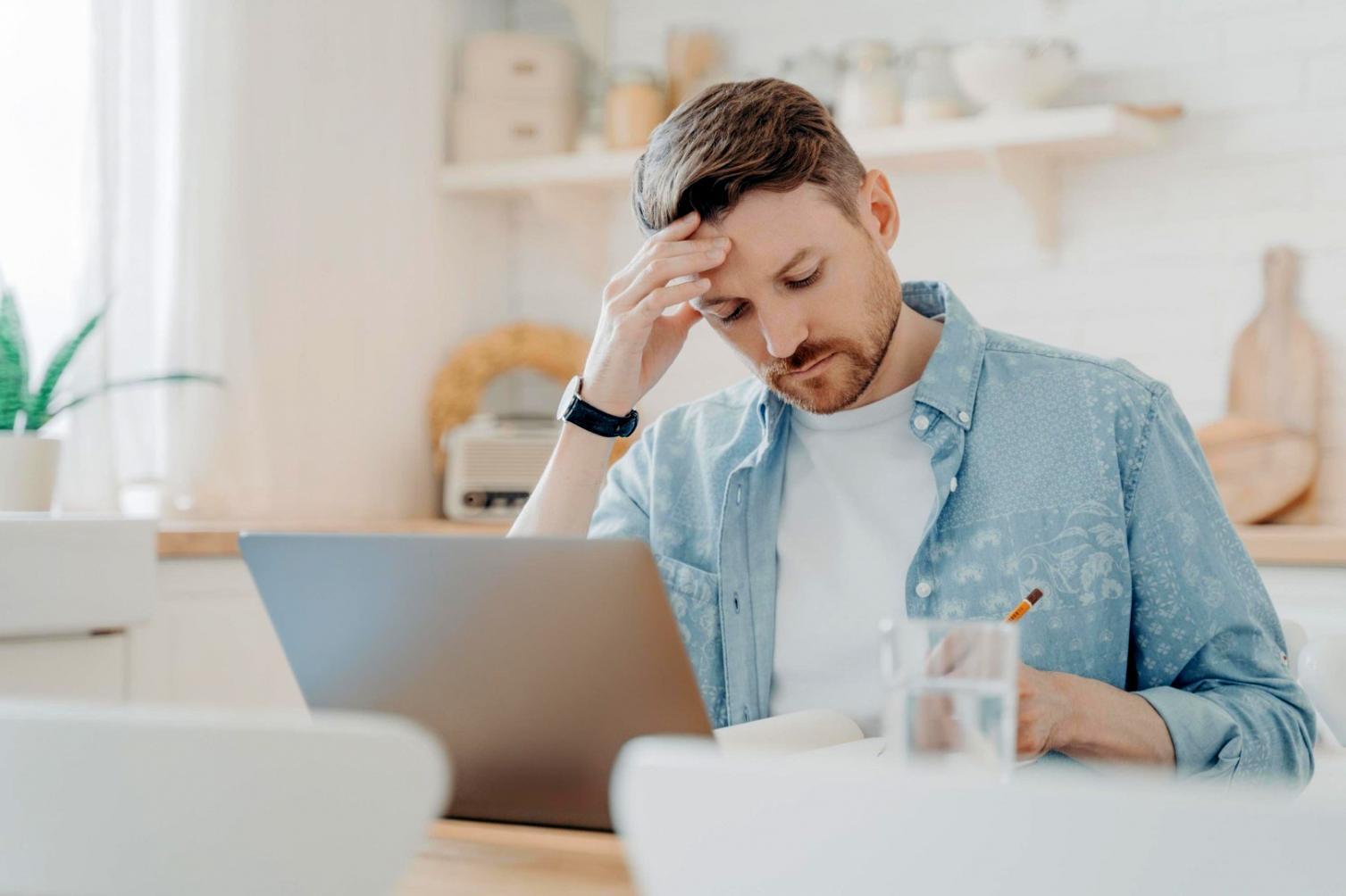 Professional financial planning workspace with charts and analysis tools